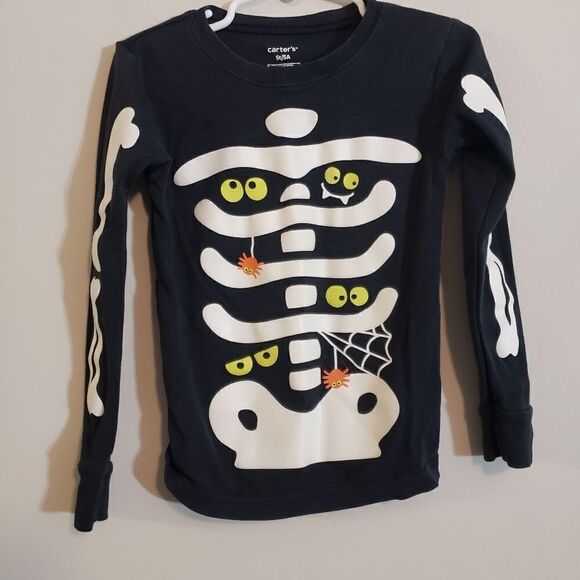 CARTER'S SKELETON GRAPHIC LONG SLEEVE PAJAMA SHIRT SIZE 5T - Picture 1 of 3